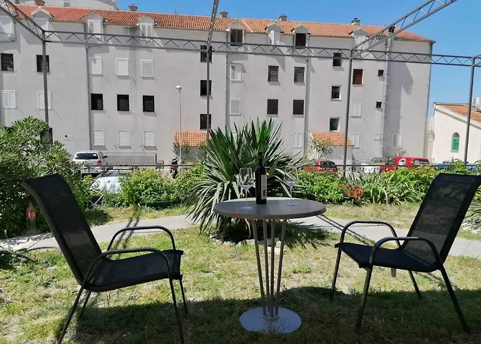 Apartments Gojak