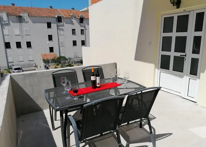 Apartments Gojak