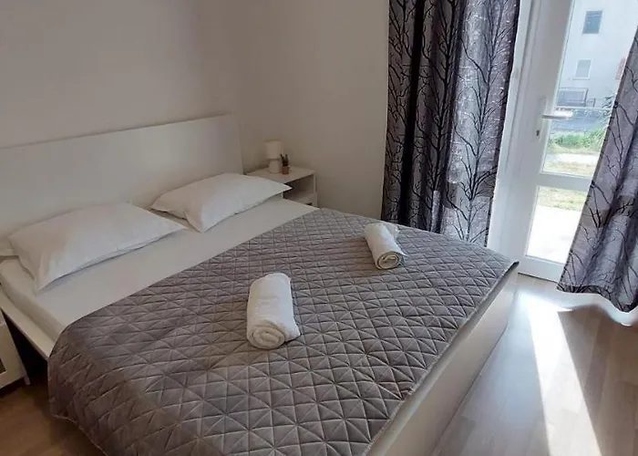 Apartments Gojak