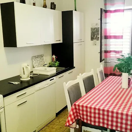 Apartments Gojak Makarska Exterior photo