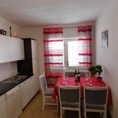 Apartments Gojak Makarska Exterior photo